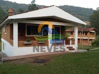 CHÁCARA À VENDA ENTRE SERRA NEGRA E LINDÓIA/SP