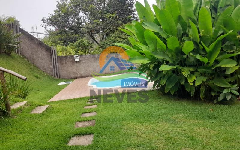 Casa em condomínio em Serra Negra