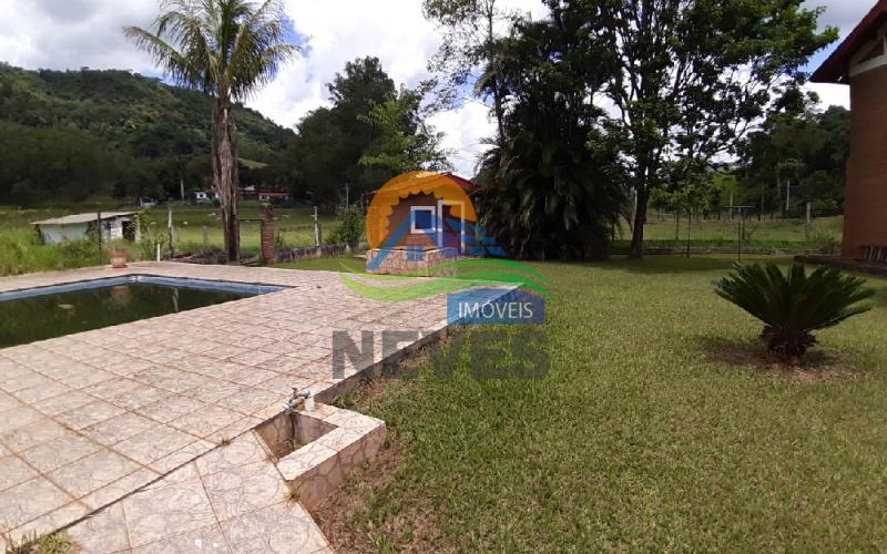 Casa perto de Serra Negra - SP