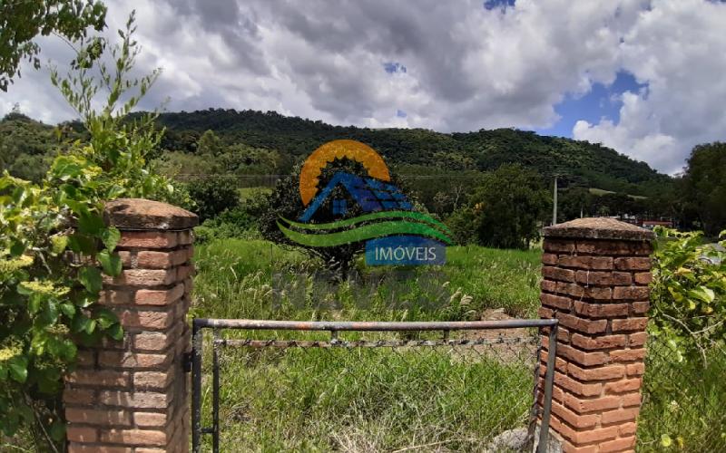 Casa perto de Serra Negra - SP