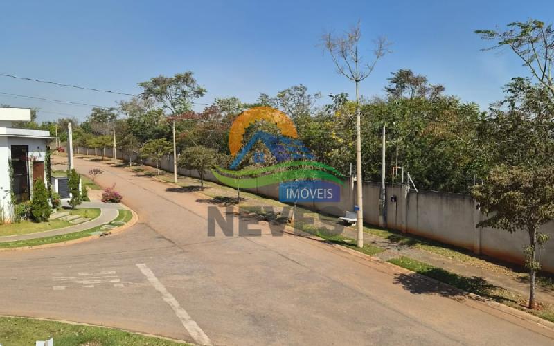CASA EM CONDOMÍNIO EM JAGUARIÚNA, SP